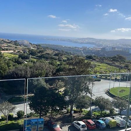 Your Escape: Where Every Sunrise Becomes A Memory Mellieħa Exterior foto
